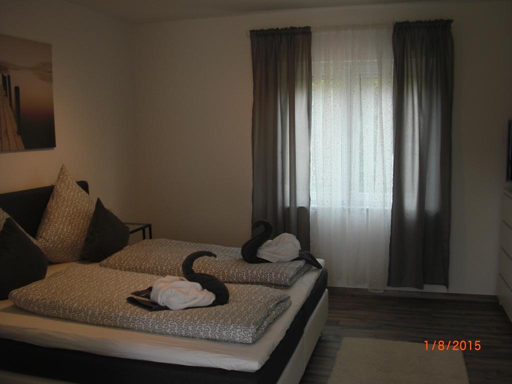 Ferienwohnung Misita รูสท์ ห้อง รูปภาพ