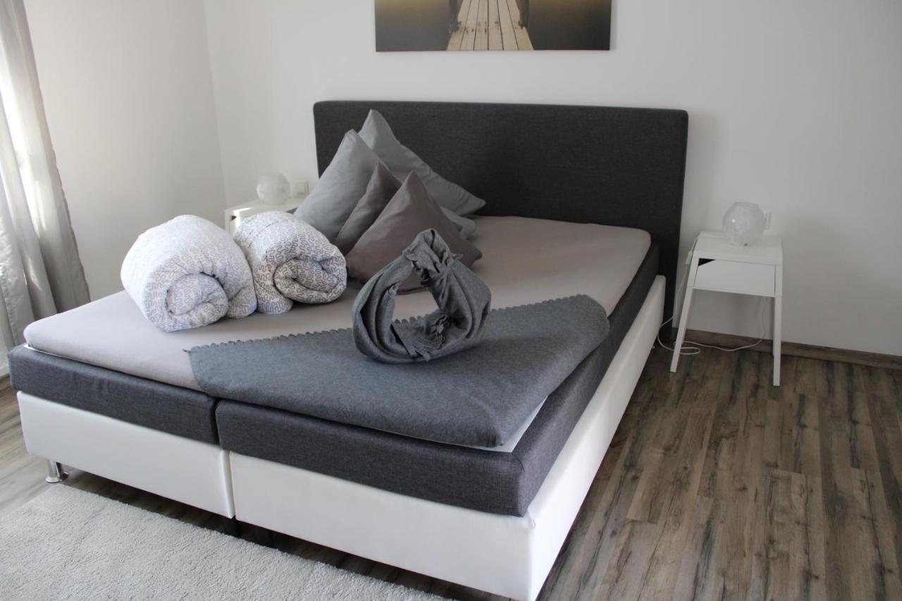 Ferienwohnung Misita รูสท์ ภายนอก รูปภาพ